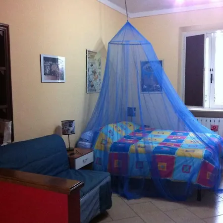 Semesterbostad Amoroni *